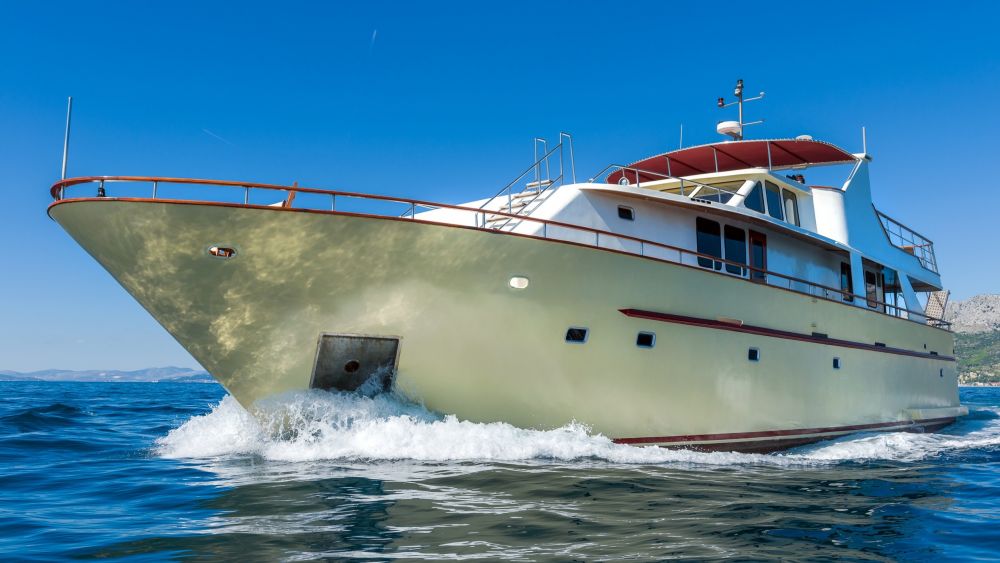 luxury mega yacht rent